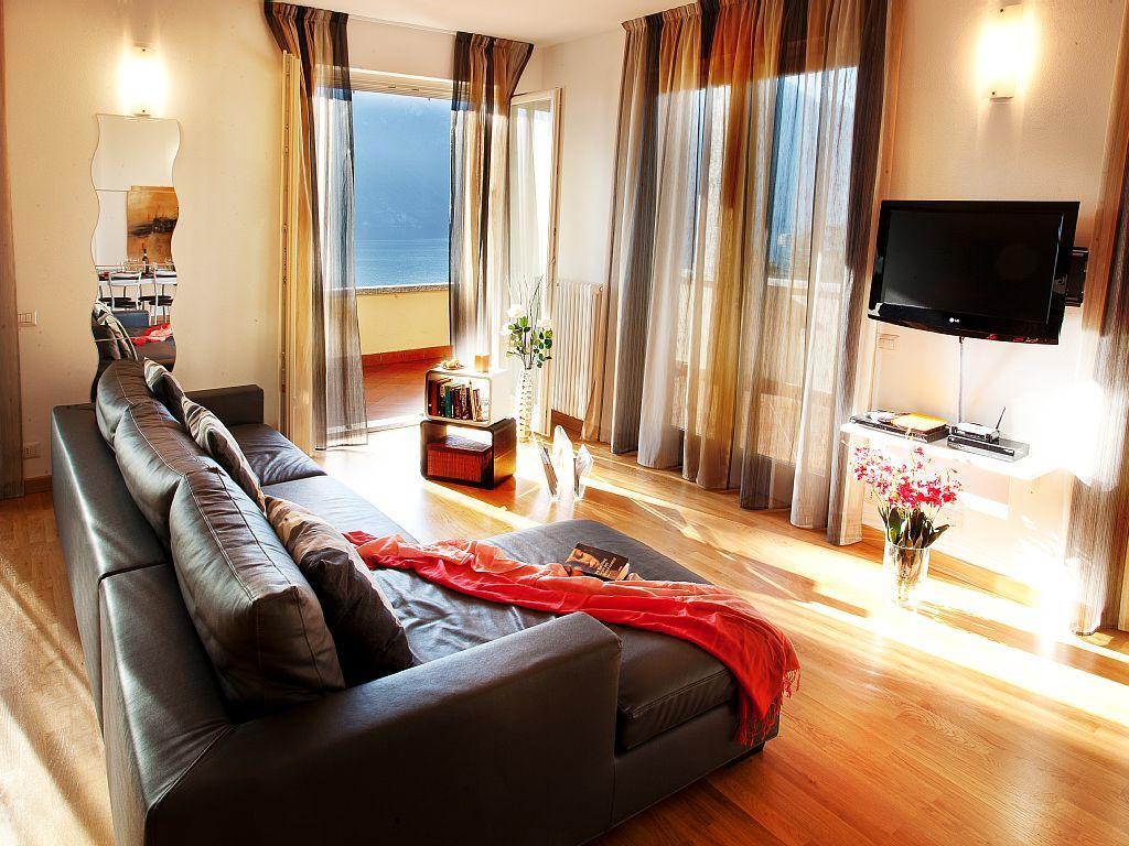 Tremezzo Residence-11 Apartments To Choose From In An Exclusive Residence By Italian Apartments Buitenkant foto
